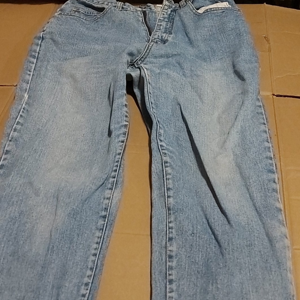 Women's Cotton Ginny Jeans - Picture 2 of 9